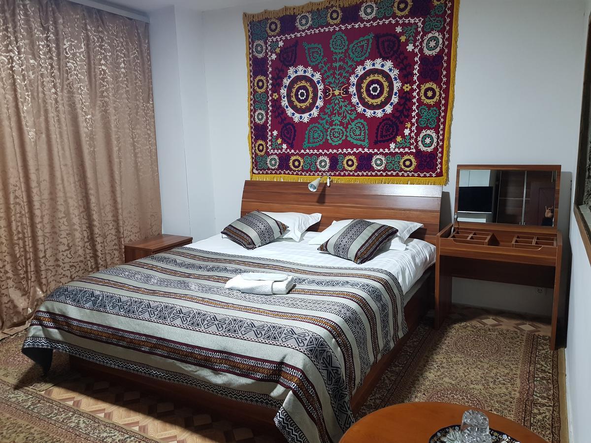 Lal Hotel Khorog ภายนอก รูปภาพ